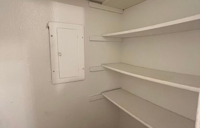 2 beds, 2 baths, 1,000 sqft, $1,225, Unit 808