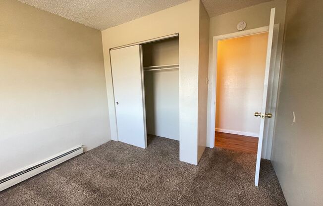 1 bed, 1 bath, 660 sqft, $885, Unit Unit 107