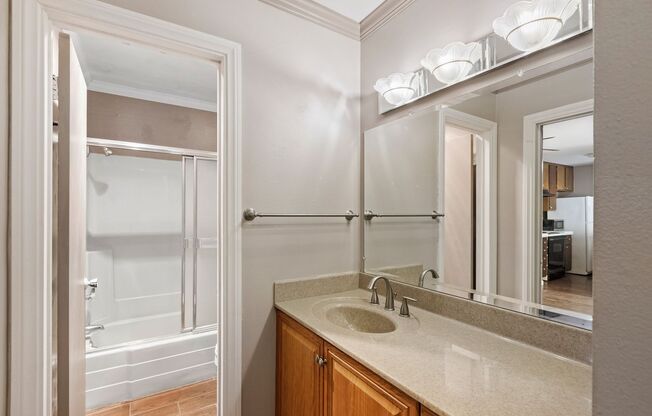 1 bed, 1 bath, $1,800