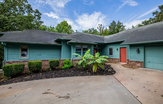 ***11974 Oak Hills***