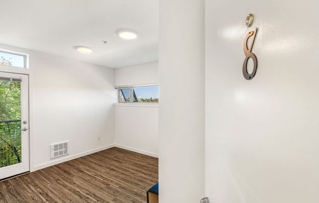 Studio, 1 bath, 178 sqft, $795, Unit A8