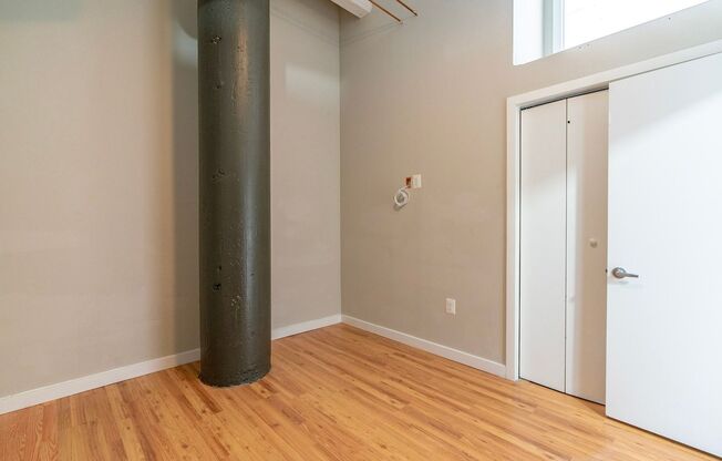 2 beds, 2 baths, 1,000 sqft, $1,795, Unit 607