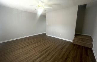 2 beds, 2 baths, $1,550, Unit Unit E05