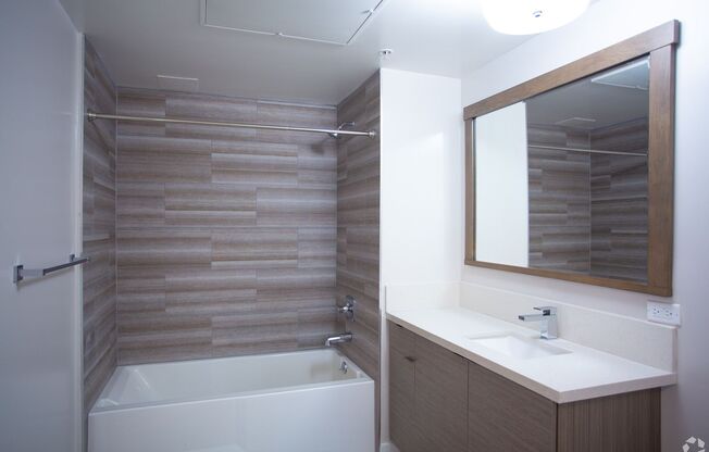 1 bed, 1 bath, 677 sqft, $2,550, Unit 506