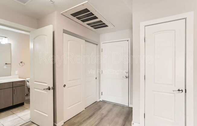 1 bed, 1 bath, 658 sqft, $1,300, Unit 104