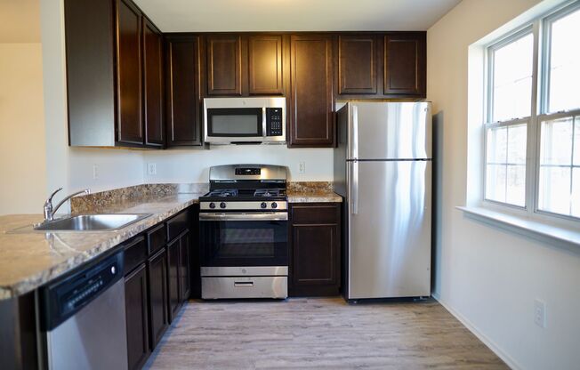 2 beds, 2 baths, 1,092 sqft, $2,650, Unit 706