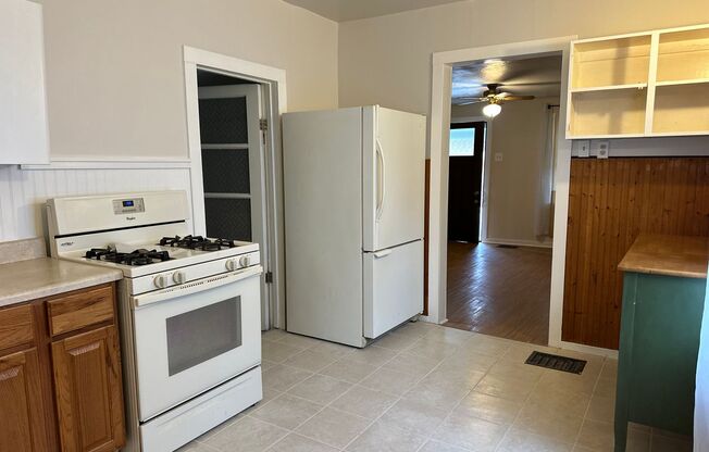 1 bed, 1 bath, $1,500