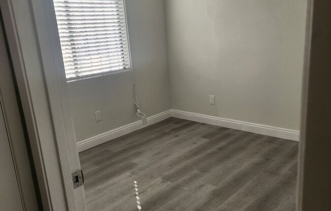 2 beds, 1 bath, 900 sqft, $2,395, Unit 3