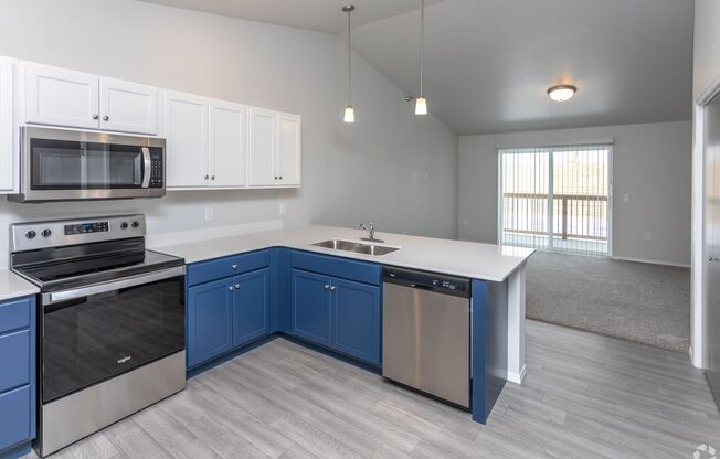 3 beds, 2 baths, 1,263 sqft, $1,525, Unit 4711-231