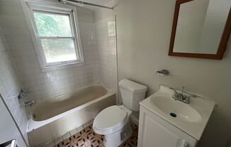 3 beds, 1 bath, $1,000