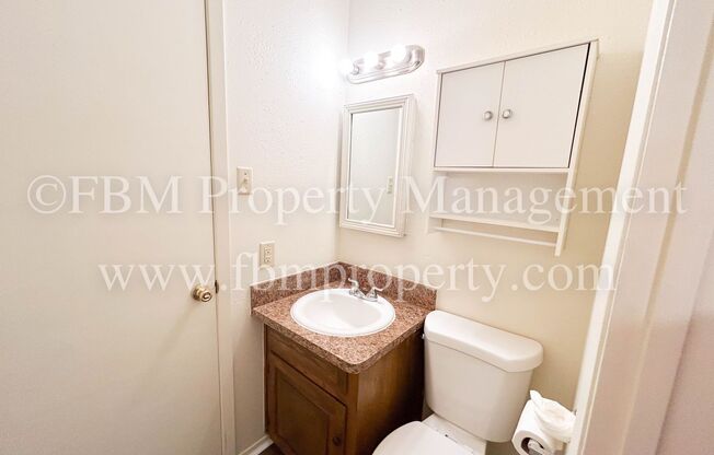 2 beds, 1.5 baths, $1,100, Unit 111