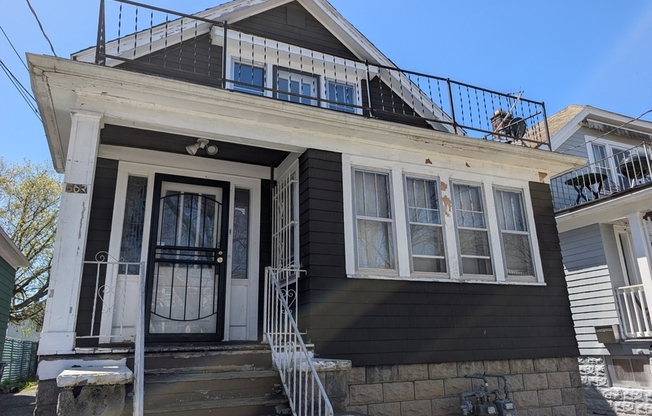 507 LISBON AVE