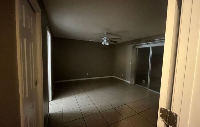 2 beds, 2 baths, $1,600