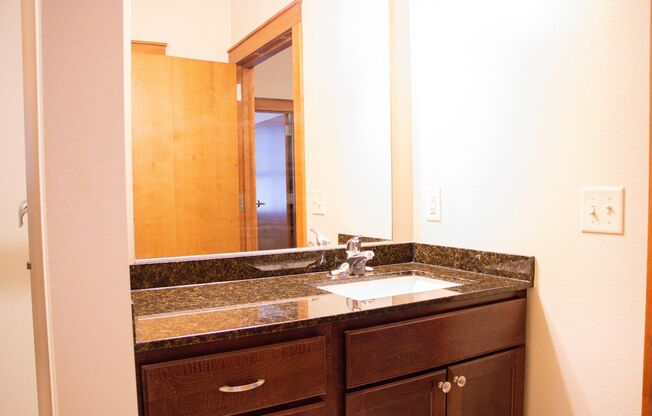 1 bed, 1 bath, $1,325, Unit 312