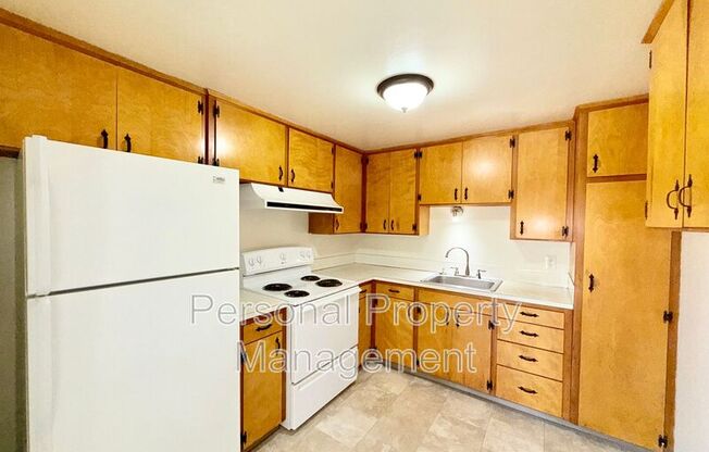 108 N MORRISON RD
