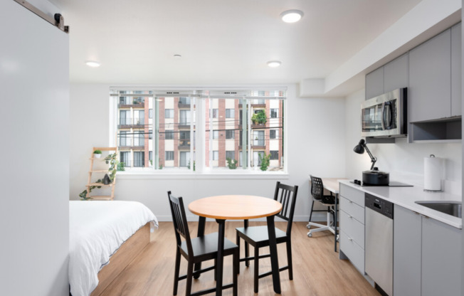 Thirty One Apartments