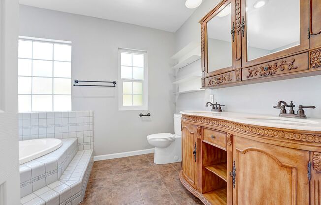 Beautiful 3 bed 2.5 Bath House- La Crescenta/Glendale