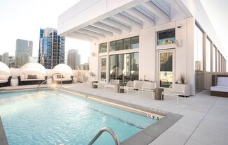 106 W CHICAGO