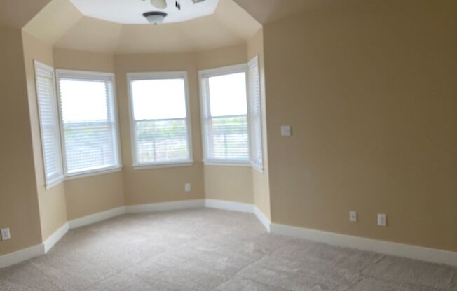 Spacious 3-Bedroom Home for Lease in the highly sought-after Berry Creek Community of Georgetown – Beautiful Layout & Location!
