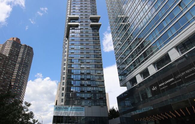 2 beds, 2 baths, $6,500, Unit 25D