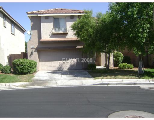 Beautiful Three Bedroom Home in Summerlin