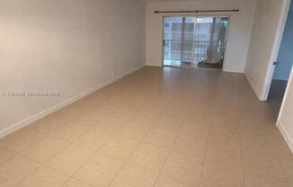 220 SW 9 AVE