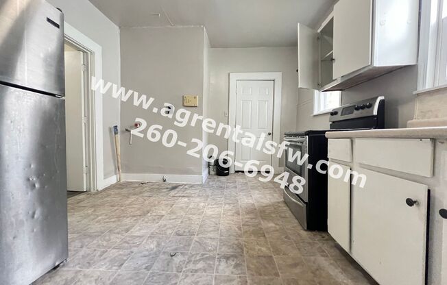 2 beds, 1 bath, $995