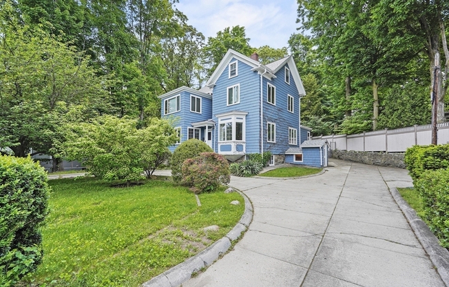 20 WILLOW ST