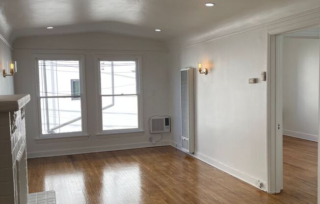 1 bed, 1 bath, $3,050, Unit 741