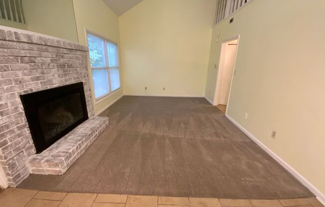 8 &amp; 14 Westridge Circle