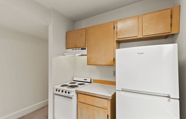 1 bed, 1 bath, 430 sqft, $1,045, Unit 9