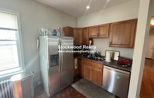 27 HOWELL ST
