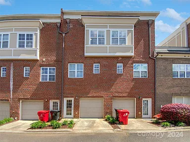 223 HBR PL DR