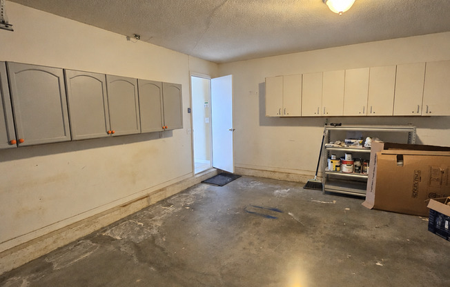 4 beds, 3.5 baths, $2,800