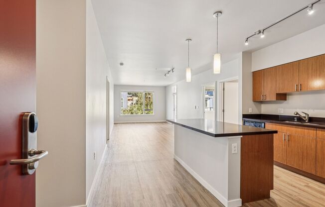 2 beds, 2 baths, 1,206 sqft, $2,995, Unit A615