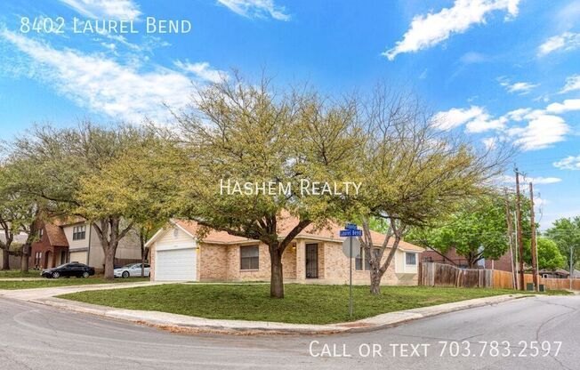 8402 LAUREL BND