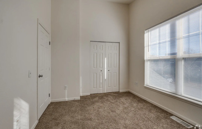 2 beds, 2 baths, 1,065 sqft, $1,430, Unit 2-1306