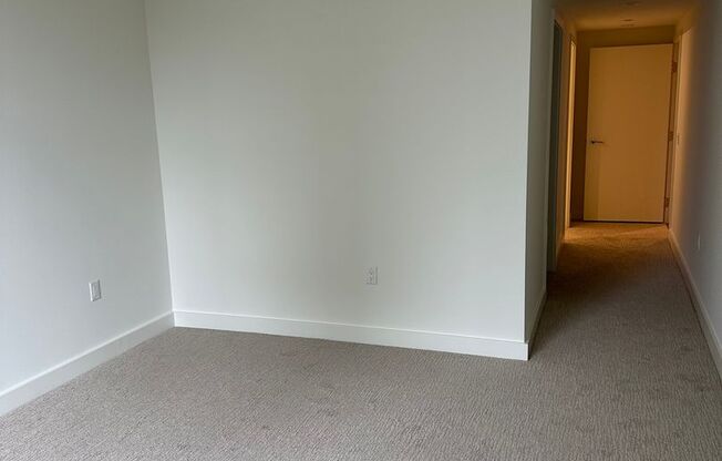 2 beds, 2 baths, $5,300, Unit # 903