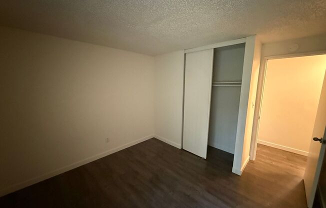2 beds, 1 bath, 825 sqft, $1,245, Unit 233