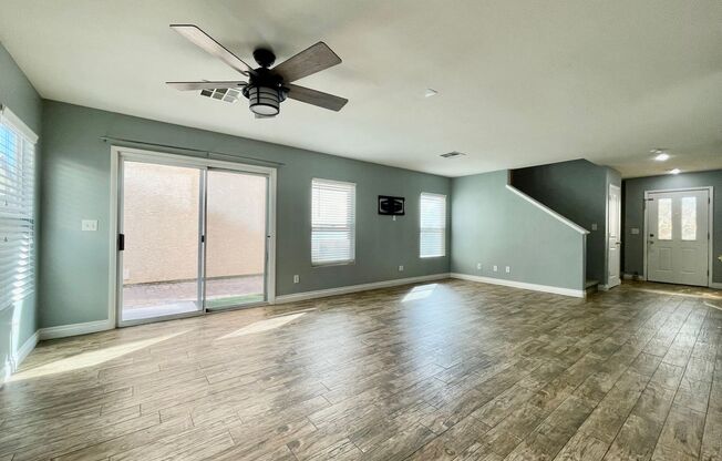Home For Rent! Silverado Ranch 3beds/2Baths