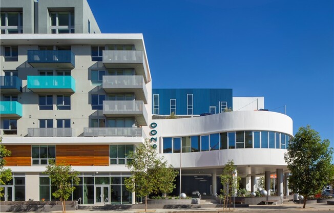 Studio, 1 bath, 628 sqft, $2,499, Unit 342