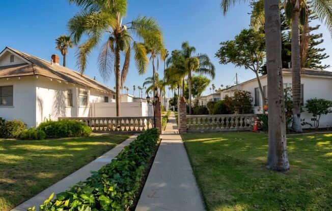 428-432 W Regent Street