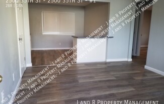 2500 35th St - 2500 35th St