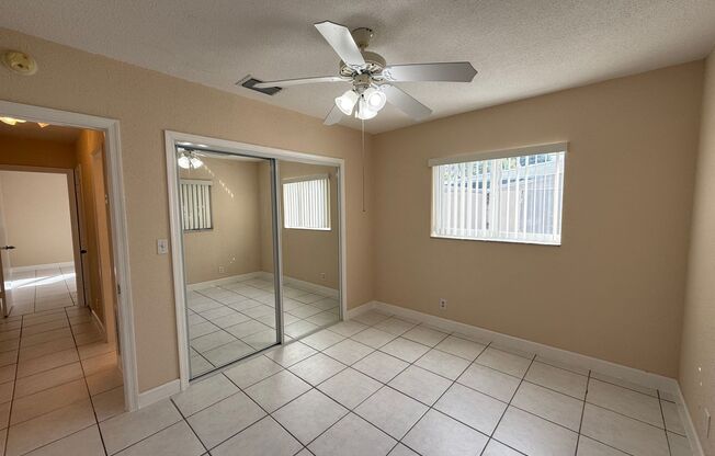 2 beds, 2 baths, $3,200