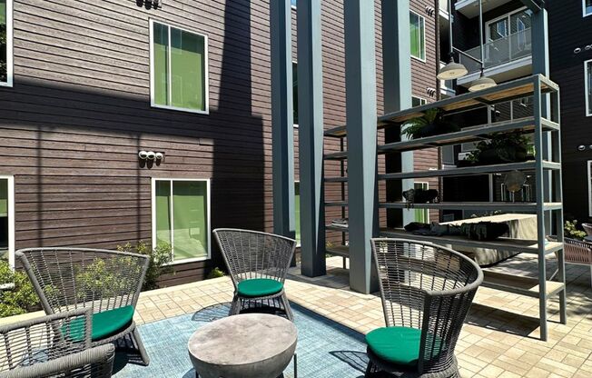 1 bed, 1 bath, 639 sqft, $1,850, Unit 484