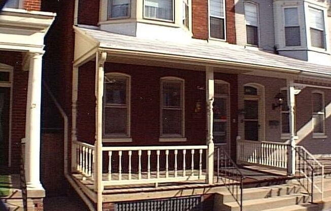 Coming Soon - 5 Bedroom 1 bath home - York City Schools