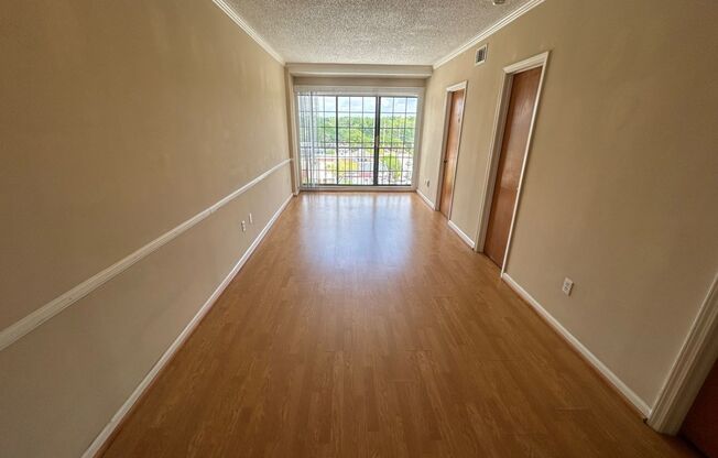515 Plaza Center