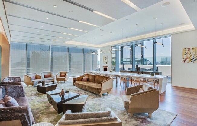 1 bed, 1 bath, 730 sqft, $3,500, Unit 3702