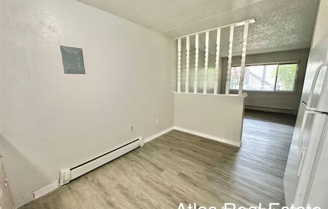 64 NEWPORT CIR