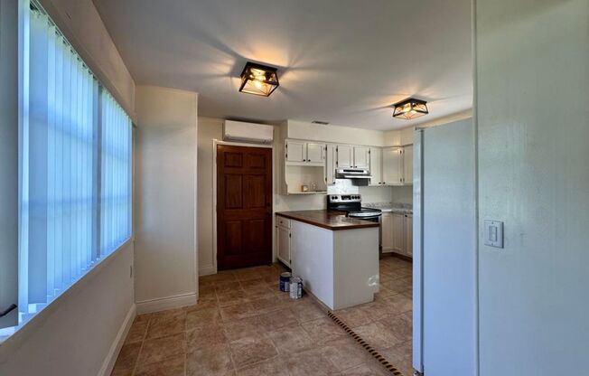 3/2 Pool Home in Holly Hill